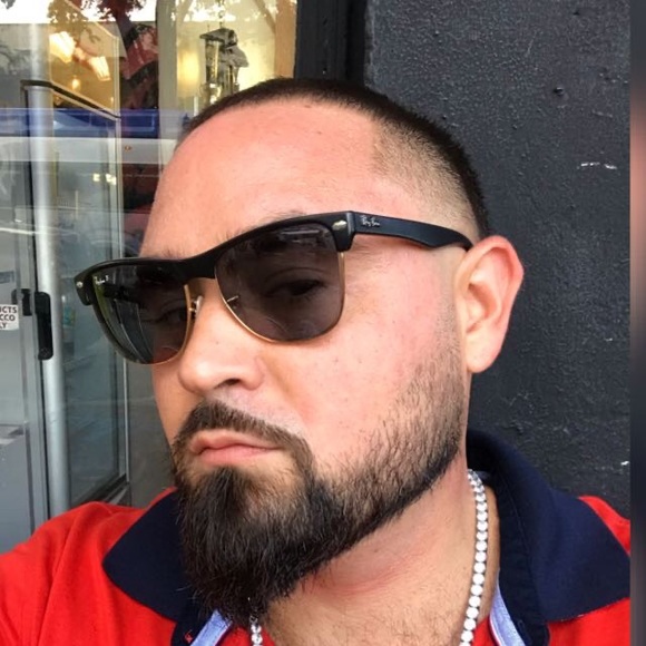 Meet your Posher, Eddie - Picture 1 of 1